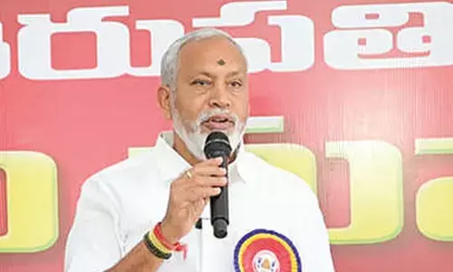 APWJF demands media commission at Tirupati district meet APWJF demands media commission at Tirupati district meet