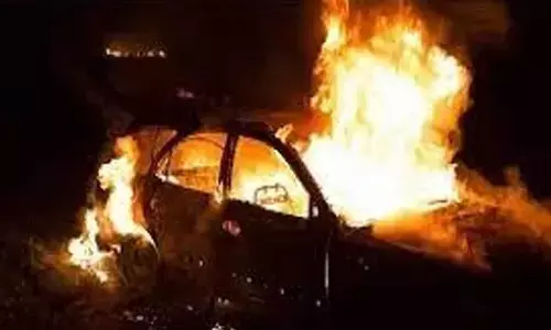 Doctor strangles wife to death in MPs Sagar, sets car ablaze in chilling murder plot Doctor strangles wife to death in MPs Sagar, sets car ablaze in chilling murder plot