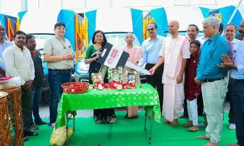 Wagh Bakri Foundation Donates 8 Food Distribution Vehicles Worth ₹99 Lakh to Akshaya Patra for Child Nutrition Wagh Bakri Foundation Donates 8 Food Distribution Vehicles Worth ₹99 Lakh to Akshaya Patra for Child Nutrition