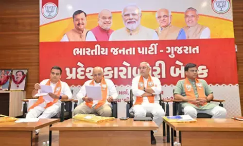 Gujarat: BJP urges cadre to take ‘report card’ to voters ahead of local polls