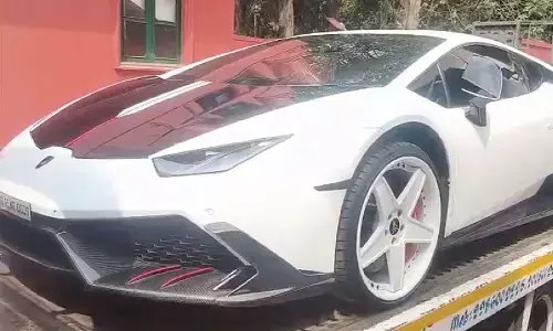 Lamborghini of underworld don kin impounded, driver summoned