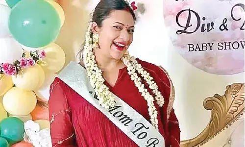 Mom-to-be Divyanka Tripathi radiates pregnancy glow at surprise baby shower event