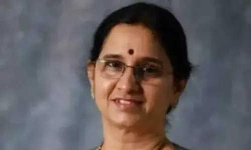 Prof  Anuradha takes charge as acting VC of UoH