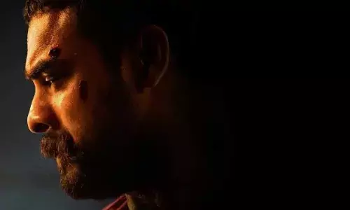 ‘Pallichattambi’ teaser out, Tovino Thomas starrer