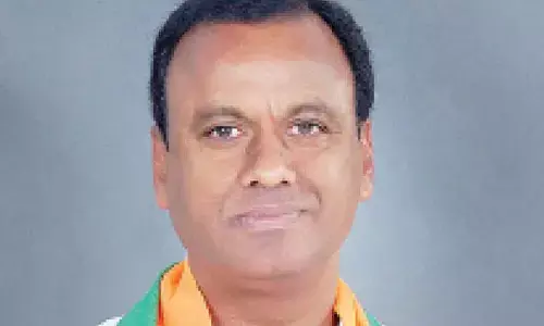 Munugode MLA Komatireddy Rajagopal Reddy