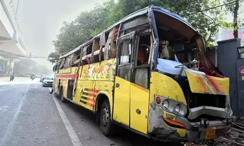 Delhi Bus Accident: 2 Dead, Several Injured After Jaipur-Delhi Bus Overturns In Karol Bagh
