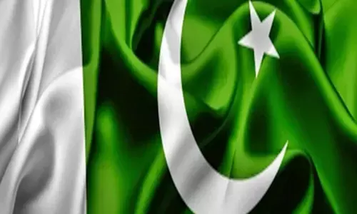 Pakistan economy vulnerable to global shocks without reforms, experts warn