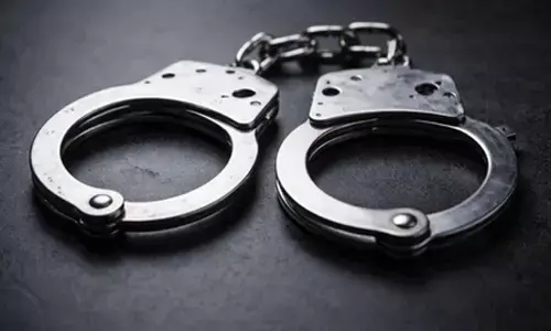 J&K ACB arrests naib tehsildar for accepting bribe in Anantnag