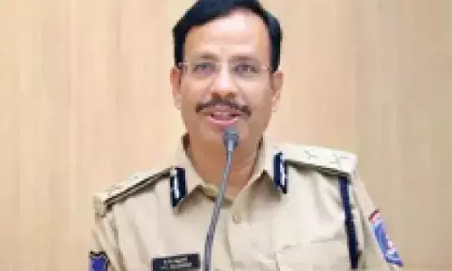 Sajjanar denies buzz on fuel crunch; urges citizens to avoid panic buying