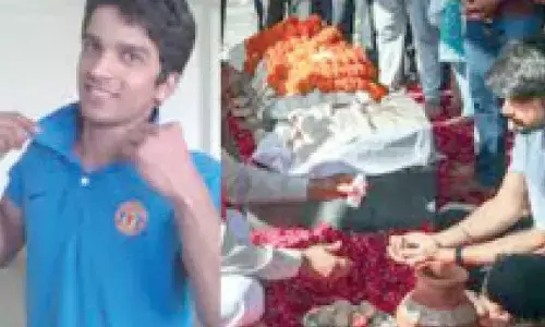 Zindagi Kaisi Hai Paheli....Family donates Ranas eyes