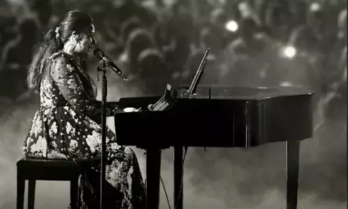 The All Hearts Tour – Live The All Hearts Tour – Live