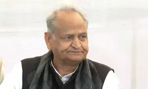 Ashok Gehlot targets Centre over global crisis, criticises EAM Jaishankar for Pak Dalal remark Ashok Gehlot targets Centre over global crisis, criticises EAM Jaishankar for Pak Dalal remark