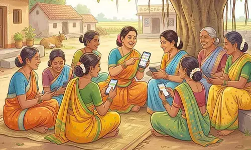 Govt to equip 27,500 VOAs with smartphones