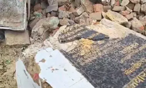 After outrage, demolished statues of freedom fighters reinstalled