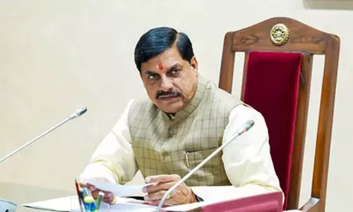 Madhya Pradesh CM meets families of Chhindwara road accident victims