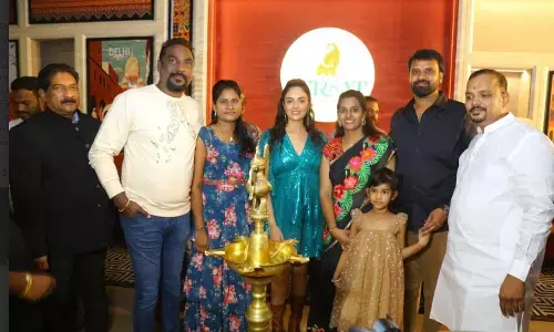 Sreemukhi launches ‘Fursat’ restaurant; promises a vibrant dining experience