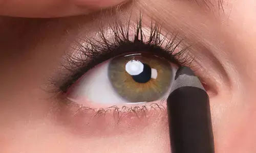 Eye Makeup Safety: Simple Habits To Protect Your Vision