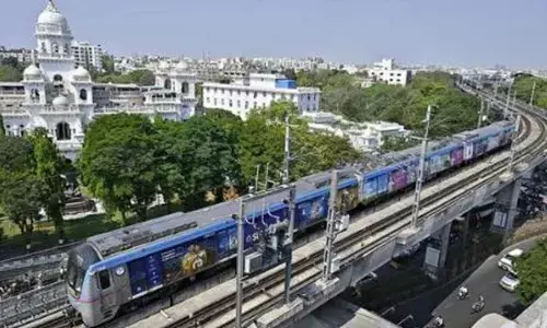 Govt may miss the bus to take over Metro Rail Govt may miss the bus to take over Metro Rail