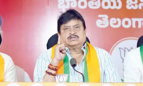 BJP chief welcomes Centre’s fuel duty cut, demands TG to slash VAT