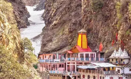 Devotees allowed to visit Yamunotri without about religion or caste
