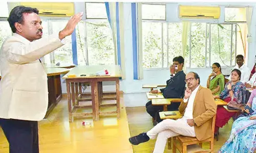 Body language key to effective communication: SVU Vice-Chancellor