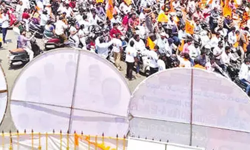 Navami Shobha Yatra organised in Guntur