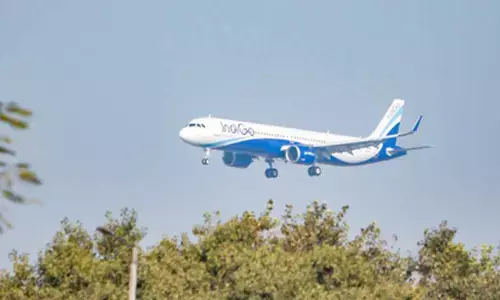 IndiGo flight makes emergency landing at Delhi airport, passengers safe IndiGo flight makes emergency landing at Delhi airport, passengers safe