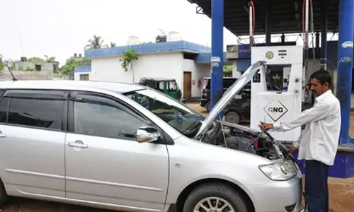 BGB personnel deployed across Bangladesh fuel stations to prevent illegal stockpiling BGB personnel deployed across Bangladesh fuel stations to prevent illegal stockpiling