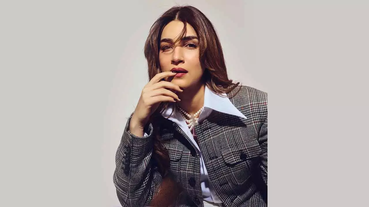 Kriti Sanon to showcase bold new avatar in ‘Cocktail 2’ Kriti Sanon to showcase bold new avatar in ‘Cocktail 2’