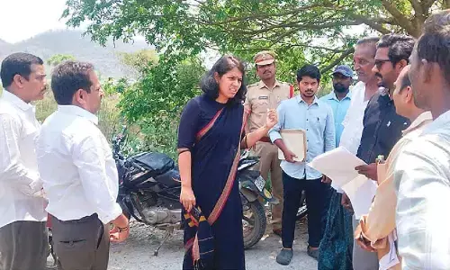 Collector inspects site for PPP tourism project at Ramadurgam