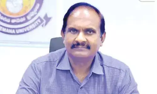 YVU V-C receives FIE Fellowship YVU V-C receives FIE Fellowship