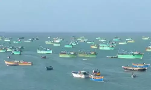 PM Modi calls firshermen strong foundation of Atmanirbhar Bharat PM Modi calls firshermen strong foundation of Atmanirbhar Bharat