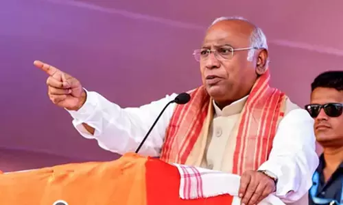 Kharge pitches five guarantees, slams BJP in Assam rally Kharge pitches five guarantees, slams BJP in Assam rally