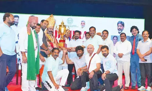 CM calls for revival of sports and cultural spirit among public representatives