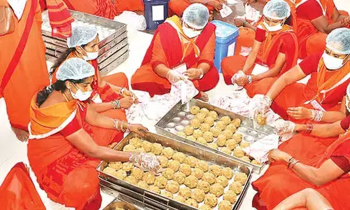 Tirumala laddus dispatched for Vontimitta Kalyanam Tirumala laddus dispatched for Vontimitta Kalyanam