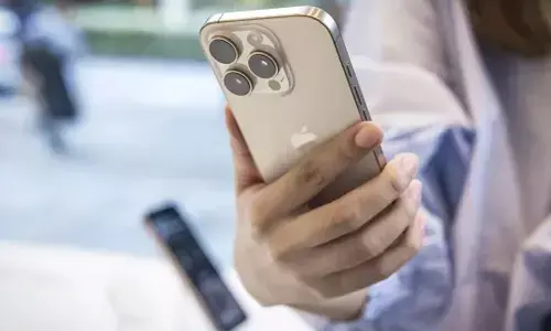 Apple Warns iPhone Users on Older iOS Versions of Active Security Threats