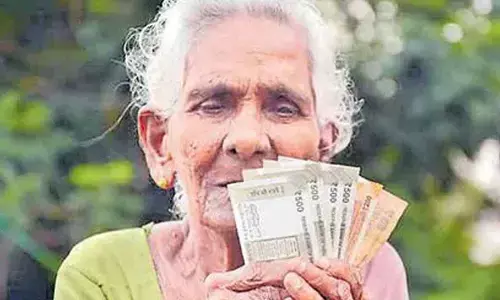 Govt to add 2 lakh new ‘Cheyutha’ pensioners