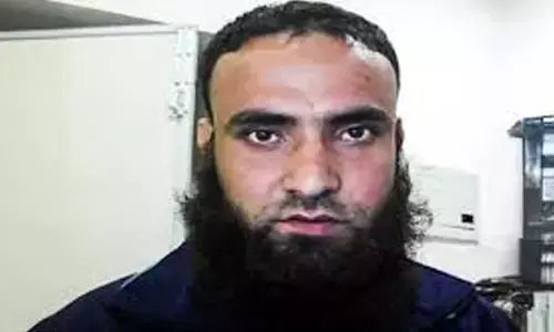 LeT handler Lone held in Ghazipur; foreign currencies, SIM seized