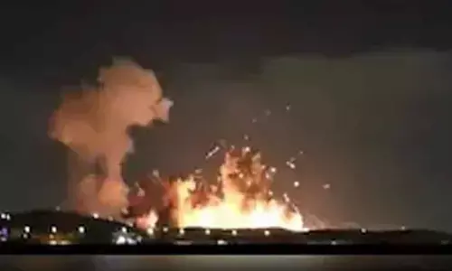 US hits Irans Isfahan with 1,000-kg bunker buster bomb US hits Irans Isfahan with 1,000-kg bunker buster bomb