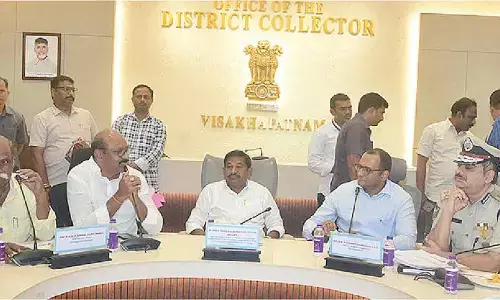 Minister urges public reps to build awareness on state budget