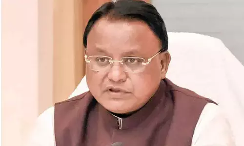 CM directs collectors to act against hoarding CM directs collectors to act against hoarding