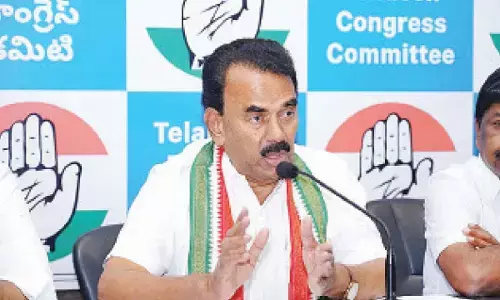 Jupally pans AP govt over use of Srisailam waters, warns of protest Jupally pans AP govt over use of Srisailam waters, warns of protest