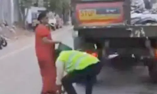 GHMC supervisor urges public to stop roadside dumping