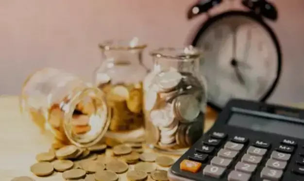 Using a compound interest calculator to visualise your goals