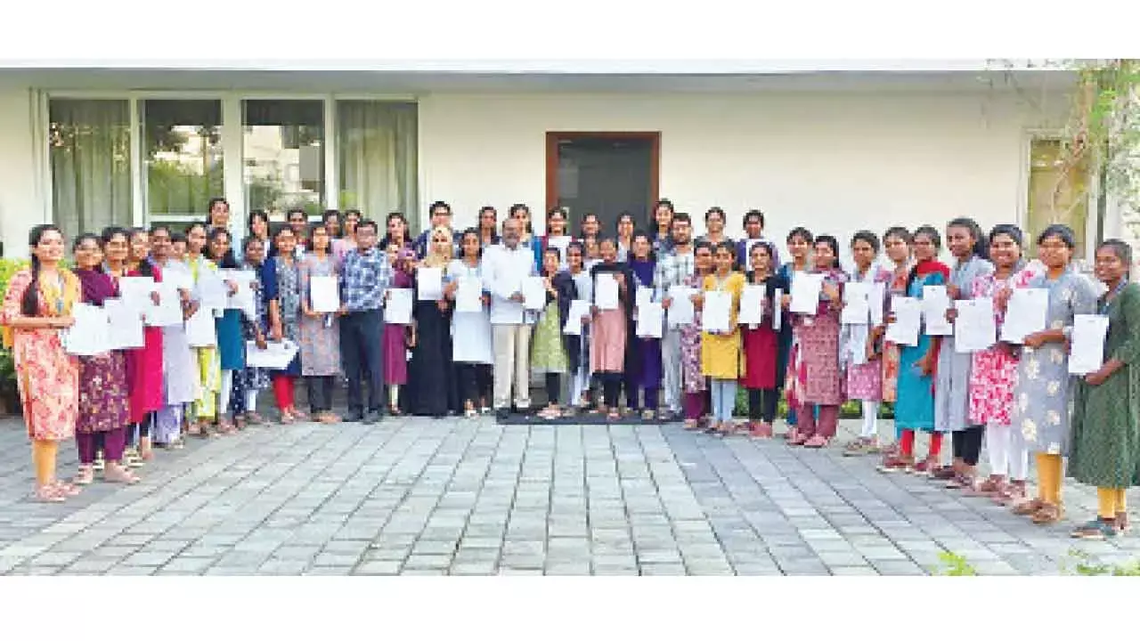 Mega job drive held at SVS Institutions in Hanumakonda