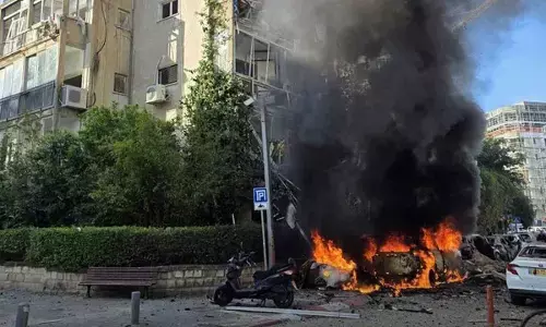 Iran greets Trump’s address with missile attacks on Israel