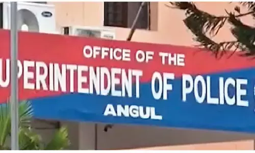 Lady cop alleges harassment