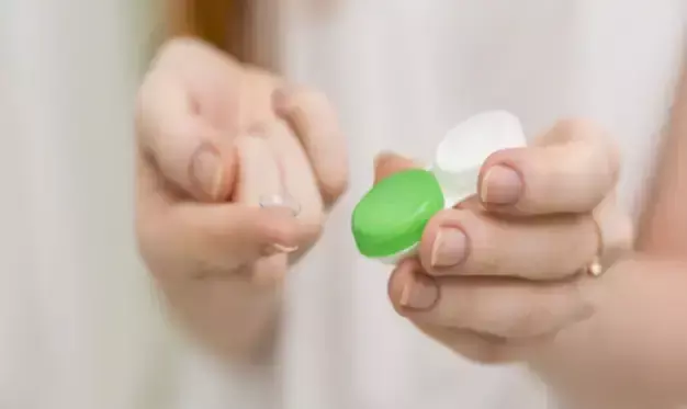 Tips for Maintaining Healthy Eyes with Astigmatism