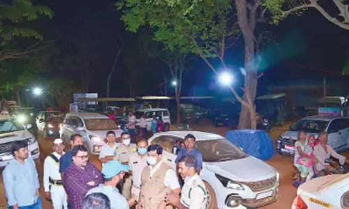 Saleshwaram Lingamayya Swamy Jatara: Tight arrangements in   place amidst sea of devotees