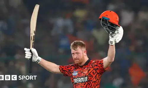Klaasen Fires, Travishek Storm Unleashed as SRH Clinch First Points in Style